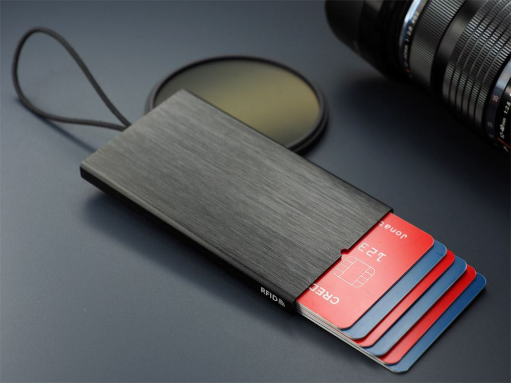 Logotrade Werbeartikel das Foto: RFID Kredit- und Visitenkartenetui 126615500