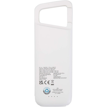 Logotrade Logogeschenke das Foto: Alkes 12 W 5.000 mAh wasserfeste Powerbank aus recyceltem Kunststoff mit Karabinerhaken