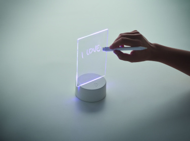 Logotrade Werbeartikel das Foto: Memoboard mit LED-Beleuchtung