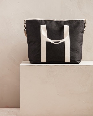 Logotrade advertising product picture of: VINGA Sortino tote cooler