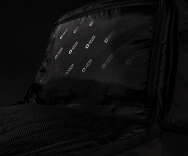 Logo trade promotional merchandise image of: Swiss Peak RFID duffle with suitcase opening
