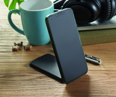 Logo trade promotional giveaways image of: Foldable magnetic charger 15W