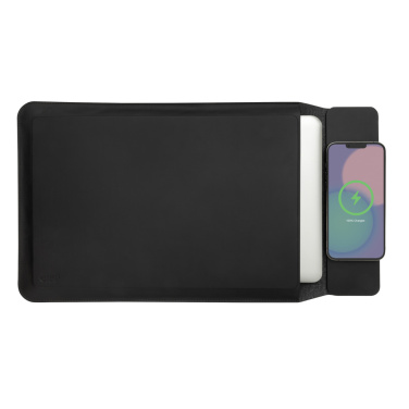 Logo trade business gifts image of: Swiss Peak 15W magnetic charging laptop sleeve 14-15,6"
