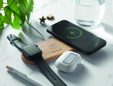 Logotrade promotional gifts photo of: 3 in 1 15W wireless charger