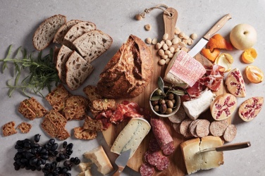 Logotrade meene foto: VINGA Buscot Round Serving Board