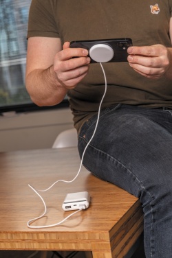 Logo trade firmakingituse pilt: 5W magnetiline juhtmevaba laadija