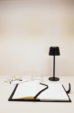 Logo trade firmakingid foto: Zenic RCS taaskasutatud plastikust USB taaslaetav laualamp