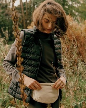 Logotrade reklaamkingid pilt: Iqoniq Meru naiste taaskasutatud polüestrist vest