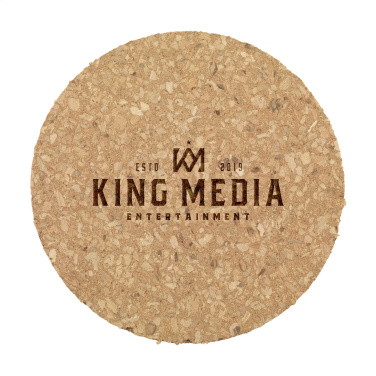 Logotrade ärikingi foto: Woooshi lõhnaküünla rohelised ürdid