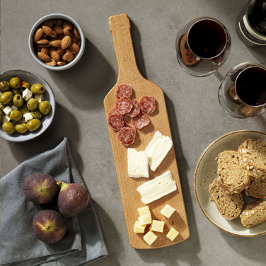 Logotrade firmakingitused pilt: Pudelilkujuline puidust serveerimisalus