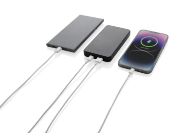 Logotrade ärikingi foto: Boostcore RCS taaskasutatud plastist akupank 10 000 mAh USB C