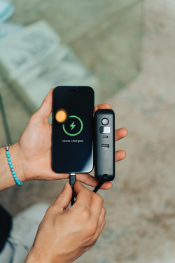 Logotrade ärikingid pilt: Urban Vitamin Eureka hübriid GANcharger 10000mah akupank 65W