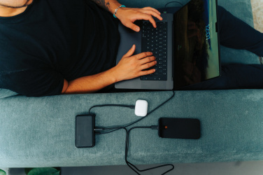 Logotrade meene foto: Urban Vitamin Eureka hübriid 10000mah akupank 65W
