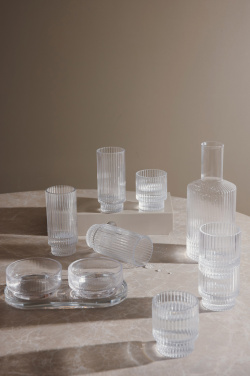 Logo trade reklaamtooted foto: VINGA York kann 1,45 L