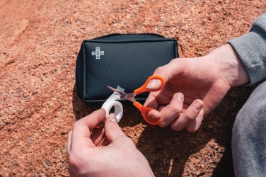 Logotrade liikelahja tuotekuva: Ensiapusetti RCS nubuck PU-materiaalista