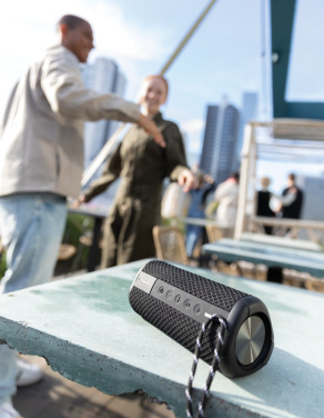 Logotrade mainoslahja ja liikelahja kuva: Urban Vitamin Berkeley IPX7 langaton kaiutin