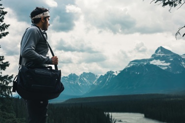 Logo trade mainoslahjat tuotekuva: Swiss Peak AWARE™ RPET Voyager viikonloppulaukku
