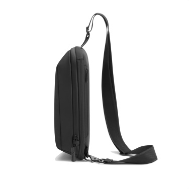 Logo trade mainostuote kuva: Urban Sling vettähylkivä laajennettava crossbody -laukku