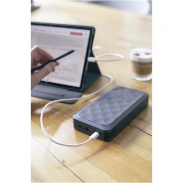Logotrade reklaminės dovanos nuotrauka: „Xtorm FS520 Fuel Series“ 20 000 mAh 35 W maitinimo blokas