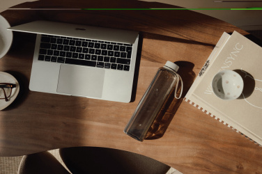 Logotrade reklaminės dovanos nuotrauka: VINGA Arch RCS RPET butelis 550 ml