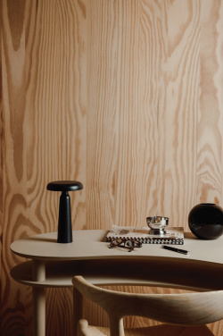 Logotrade dovana nuotrauka: VINGA Avery RCS stalinė lempa