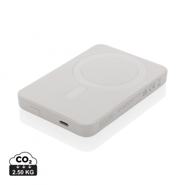 Logotrade dāvanas foto: Magnetix RCS pārstrādāta plastmasas 5000 mah magnētiskā jaudas banka