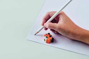 Logotrade ziemassvētku dāvanas foto: Koka zīmulis dzīvnieka formā