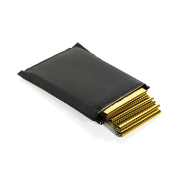 Logotrade korporatīvās dāvanas foto: Solra avārijas sega RCS pārstrādātā RPET maisiņā