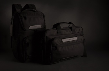 Логотрейд pекламные cувениры картинка: Сумка для ноутбука Swiss Peak RPET Voyager RFID 15,6"