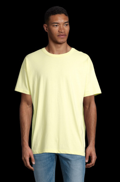 Логотрейд pекламные продукты картинка: The SOL'S T-shirt sample kit.