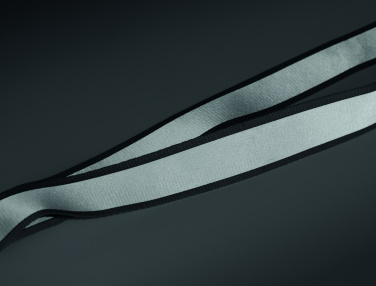Лого трейд pекламные cувениры фото: Reflective RPET lanyard