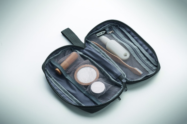 Логотрейд pекламные подарки картинка: Toiletry bag 600D RPET
