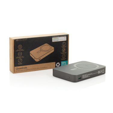 Логотрейд pекламные cувениры картинка: Quantum RCS сверхбыстрый магнитный внешний аккумулятор емкостью 10 000 мАч, мощностью 25 Вт.