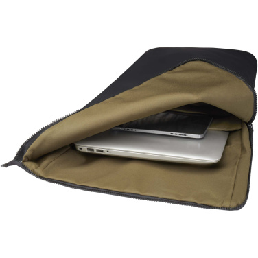 Logotrade profilreklam bild: Turner 15,6 tums laptopväska med rullöppning av GRS-återvunnet material på 12 l