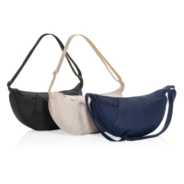 Logotrade profilreklam bild: Crescent XL AWARE™ RPET slingväska