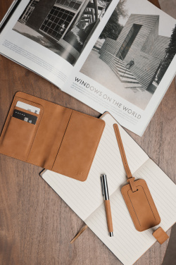 Logotrade reklamprodukter bild: VINGA Bosler RCS bagagetag