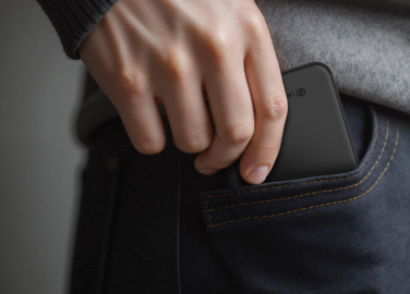 Logotrade presentreklam bild: Urban Vitamin Pomona 5000 mAh Qi2.2 25W magnetisk powerbank